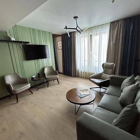 Empire City Karagandy Dış mekan fotoğraf